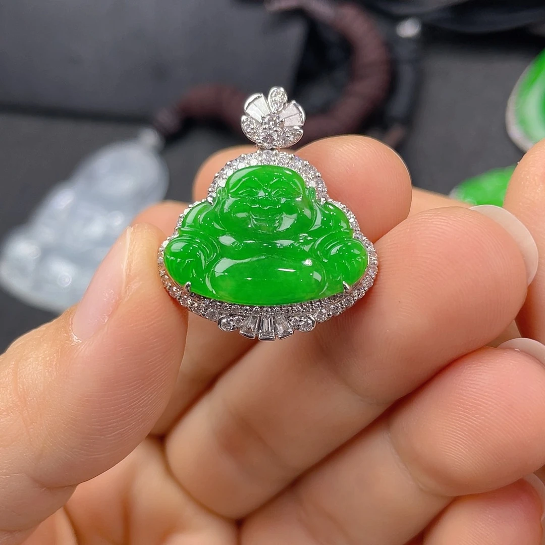 翡翠18K金镶嵌颈饰翡翠佛公