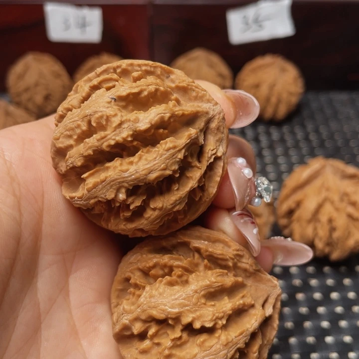 三***木吊坠文玩核桃秦岭核桃