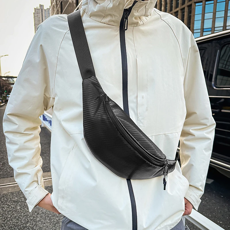 胸包男士复古简约百搭单肩斜挎包2025新款斜跨背包轻便运动腰包女
