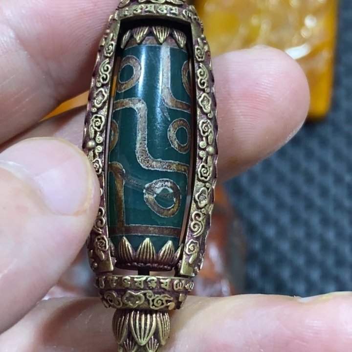 滴血莲花菩提吊坠