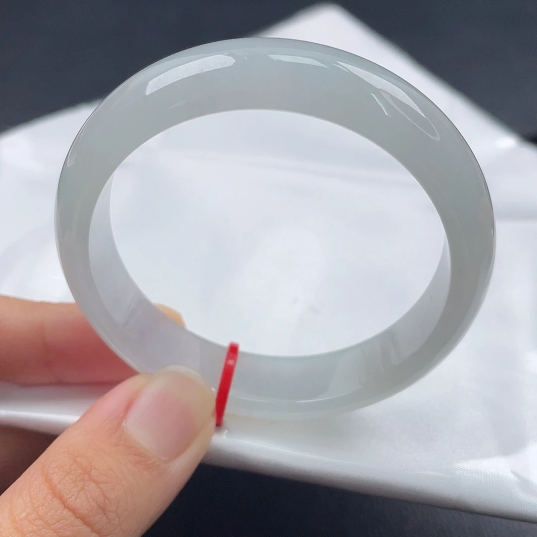 翡翠未镶嵌手镯5051正圈