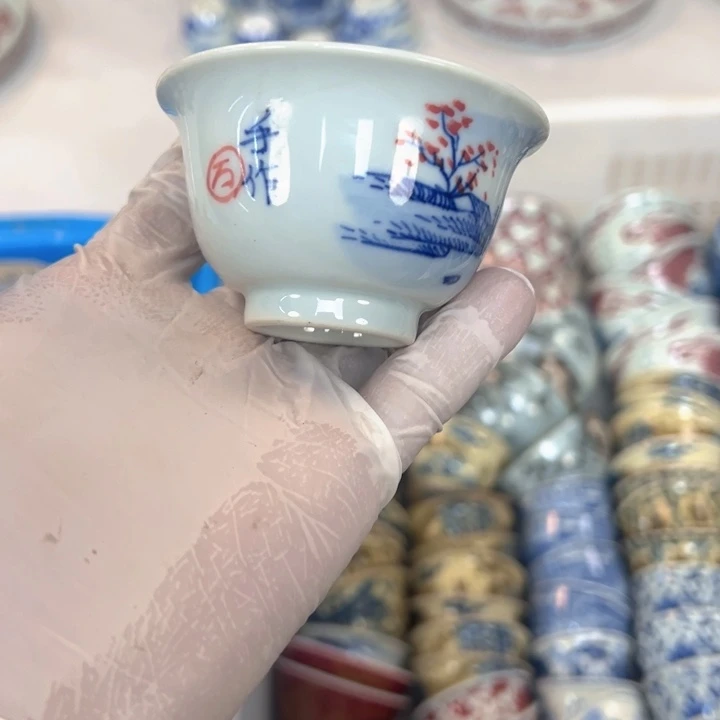 瓷片白青花山水纯手工手绘压手杯客杯