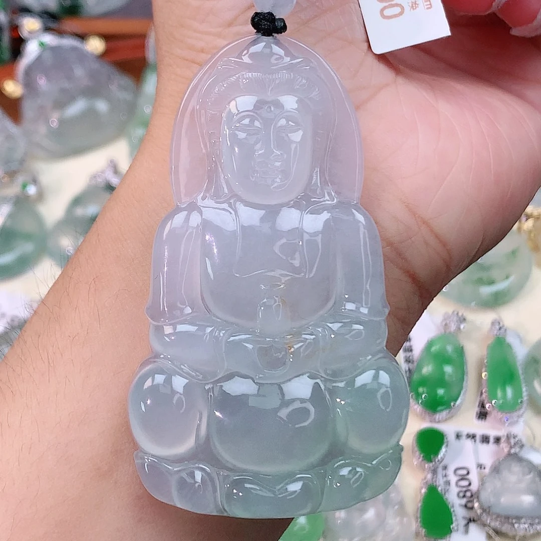 颈饰未镶嵌翡翠观音