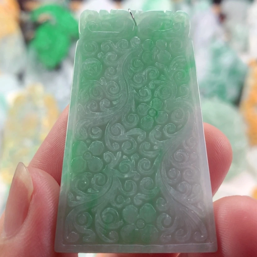 【闪购商品】翡翠未镶嵌吊坠(不含链)