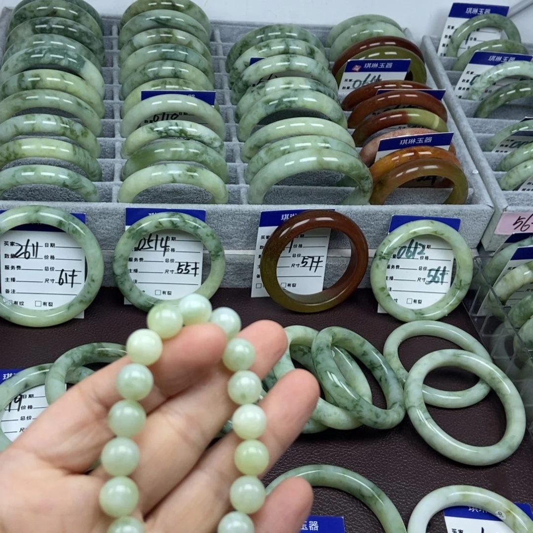 未镶嵌蛇纹石玉手镯