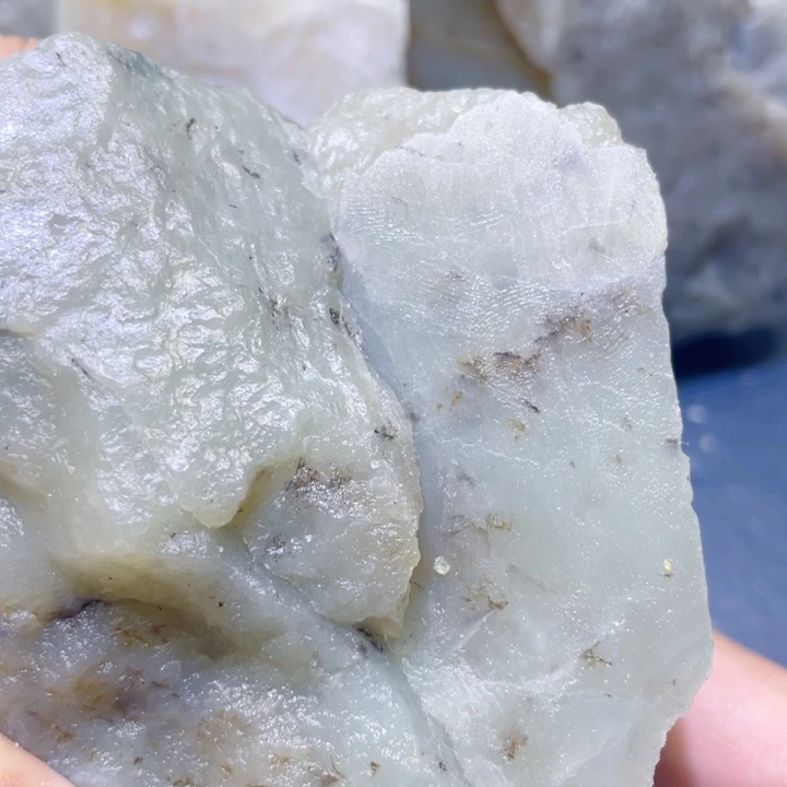 和田玉未镶嵌珠宝半成品