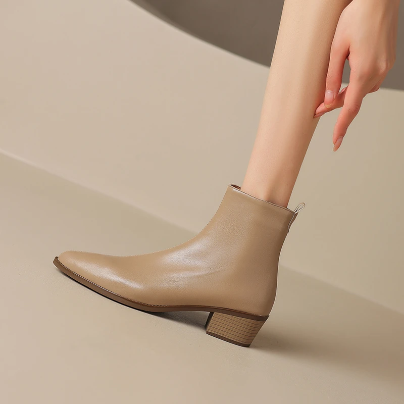 法式复古尖头瘦瘦靴女2025冬新款粗跟裸靴真皮短靴马丁靴春秋单靴