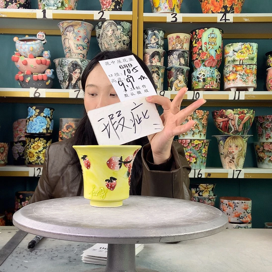 陶景德镇手工花盆689