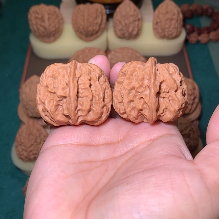 核桃文玩核桃把件平谷方块