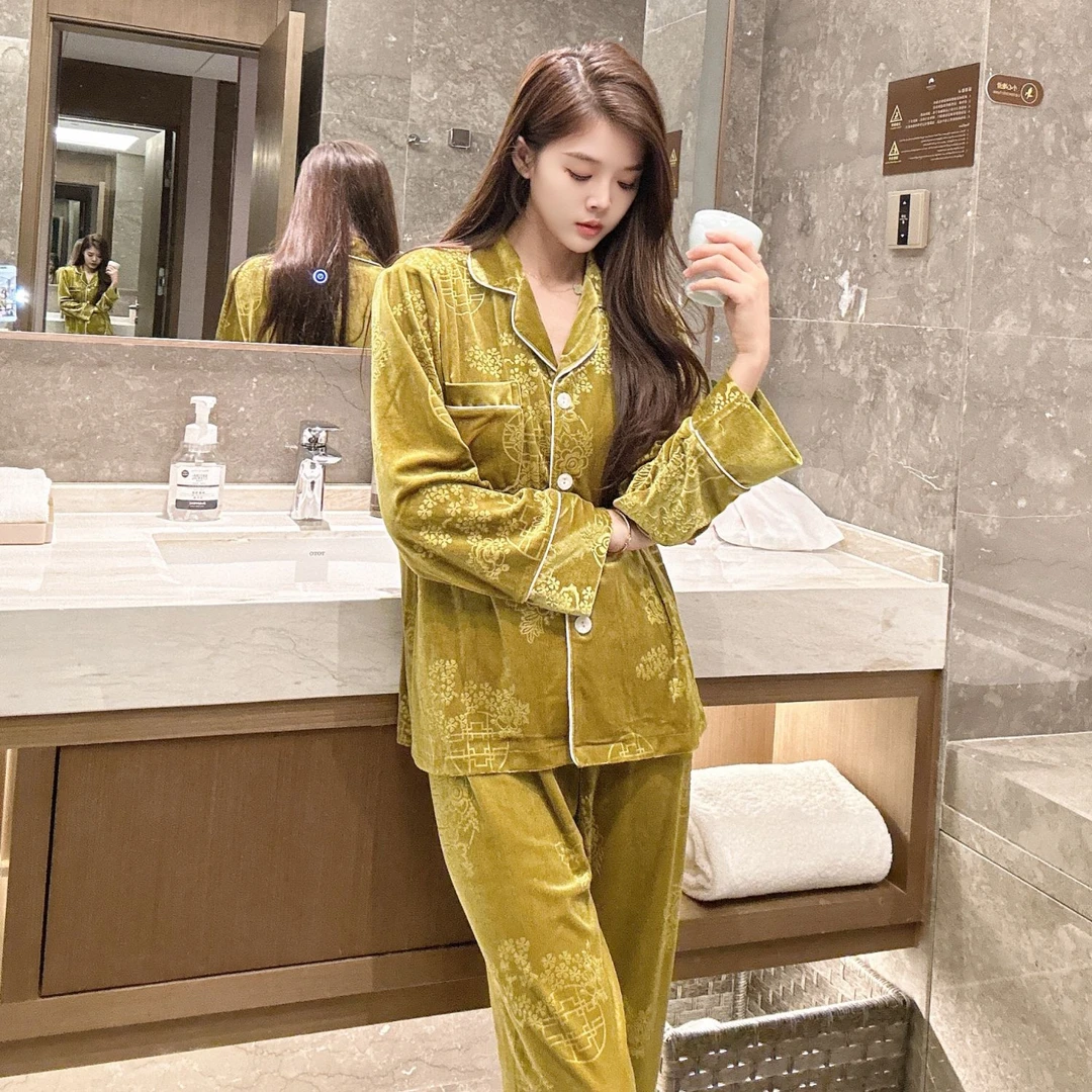 秋冬季高级感轻奢金丝绒睡衣女长袖加厚保暖印花家居服可外穿翻领