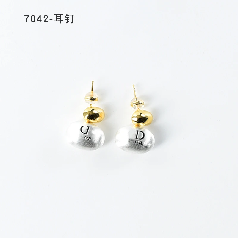 钛钢锆石耳饰 7042-高版精选设计感精致原版饰品