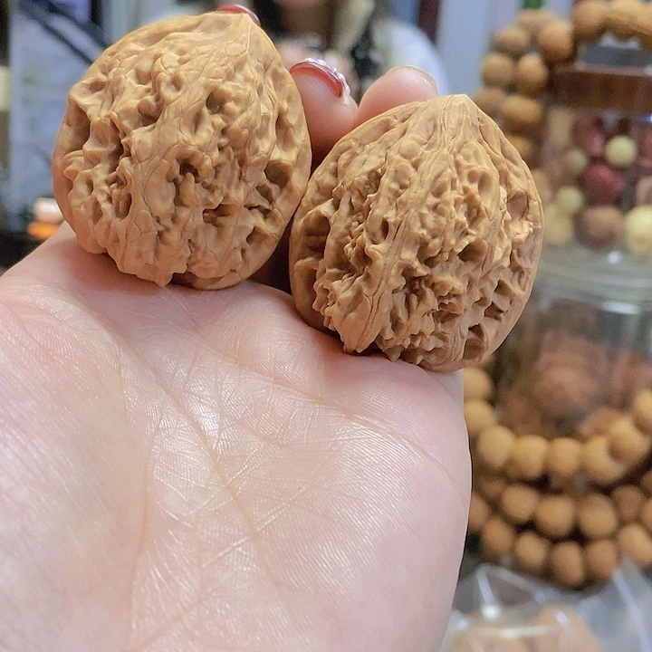 【闪购商品】文玩核桃把件39鸡心