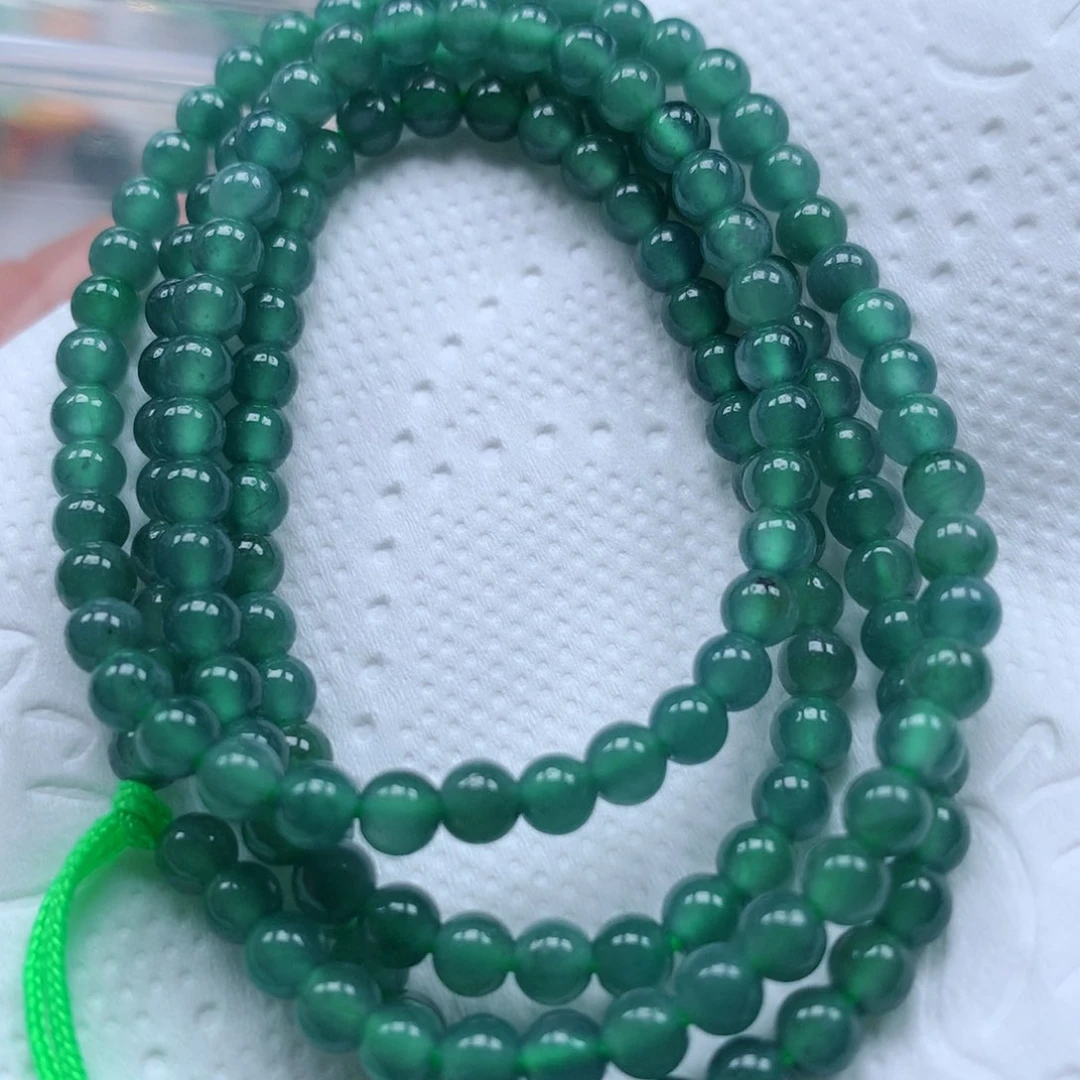 翡翠未镶嵌颈饰珠子