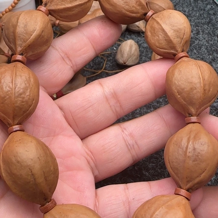 橄榄核手串橄榄核原皮铁盒鲨鱼背2.1