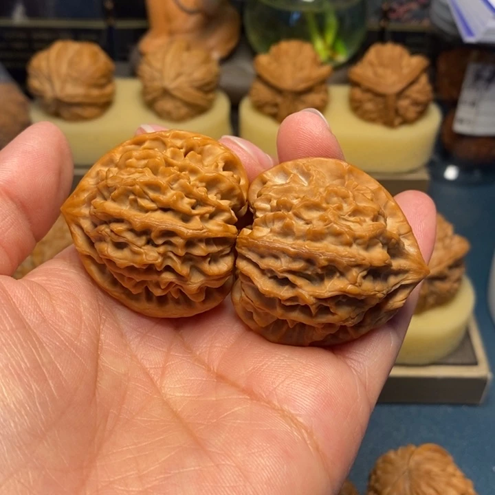 【闪购商品】把件文玩核桃龙门涧