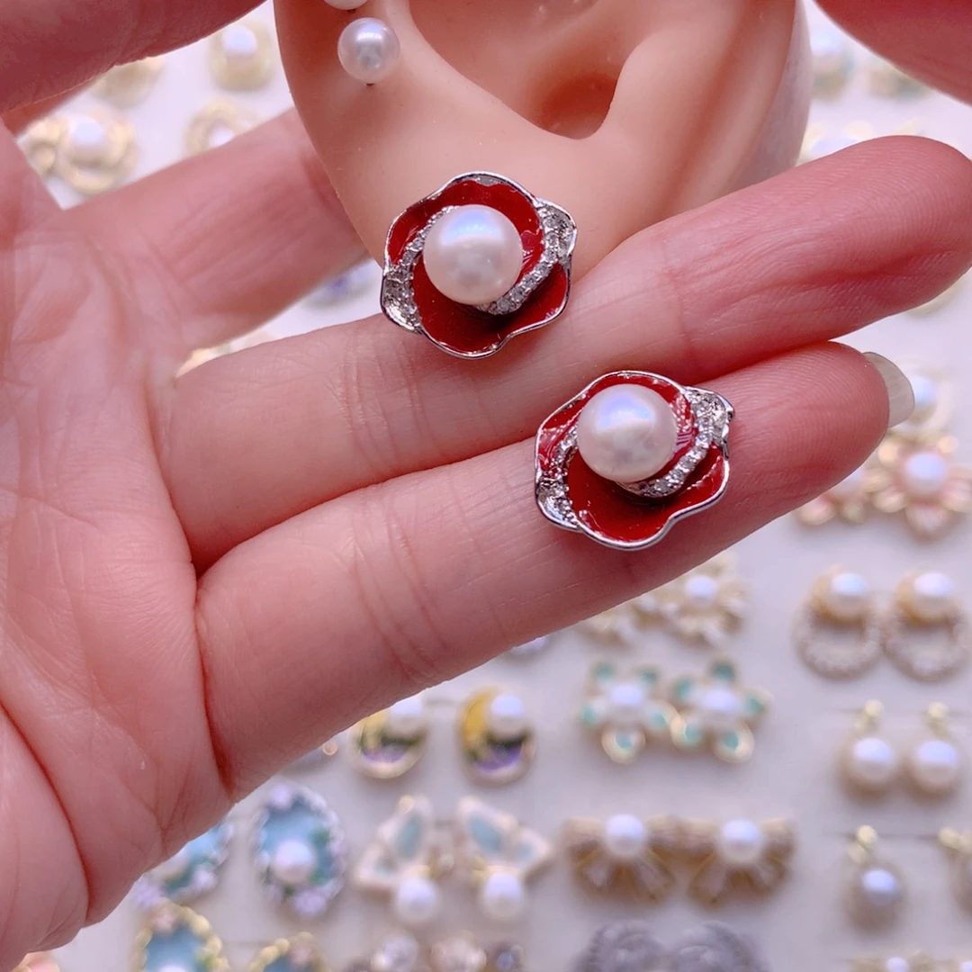 14K金镶嵌淡水珍珠耳饰