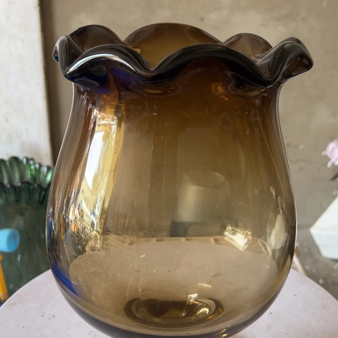 弘扬琉璃花器微瑕高度30