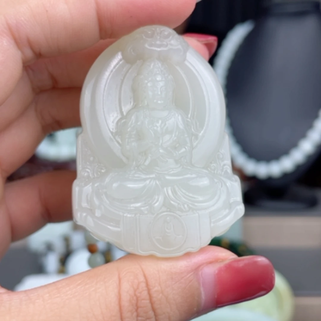 【闪购商品】颈饰未镶嵌和田玉
