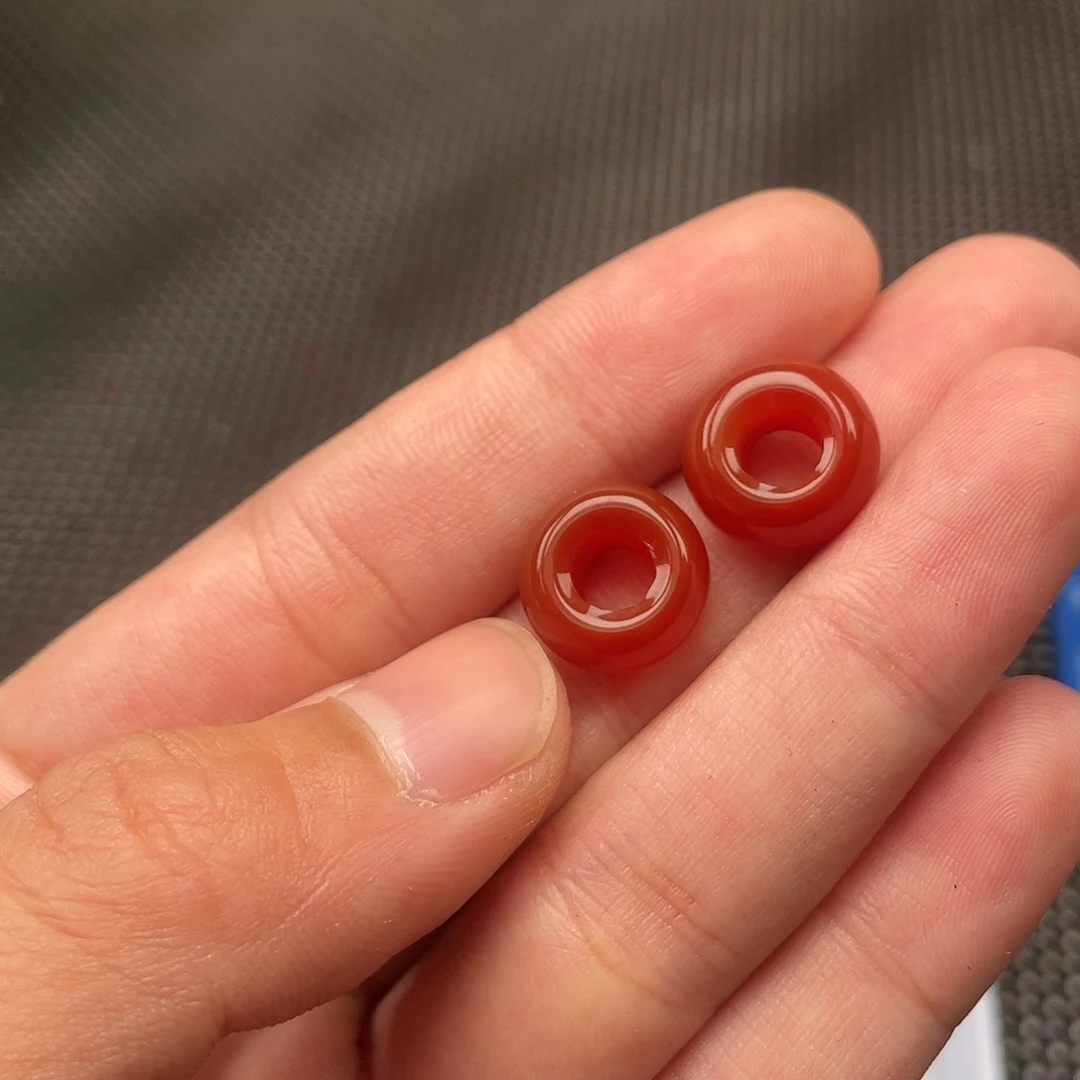 南红玛瑙8号 7*14柿子红跑环圈一组2颗未镶嵌