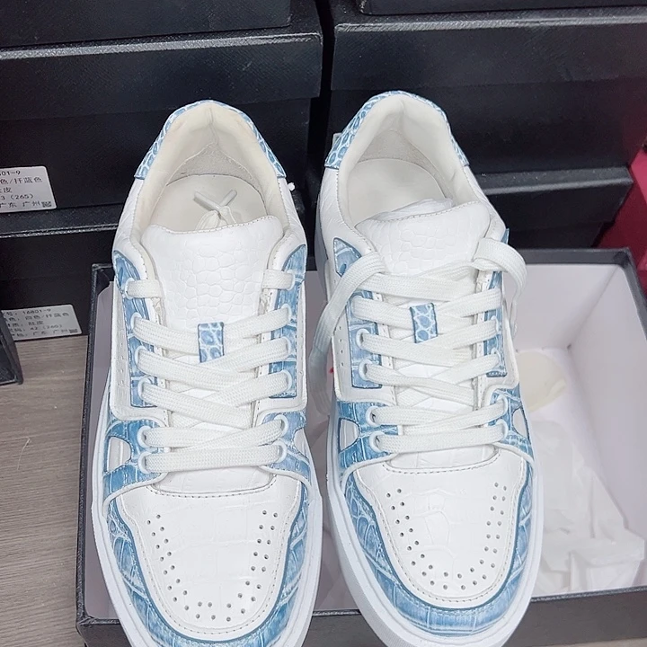 鳄鱼皮（革）开****箭白兰擦色板鞋42