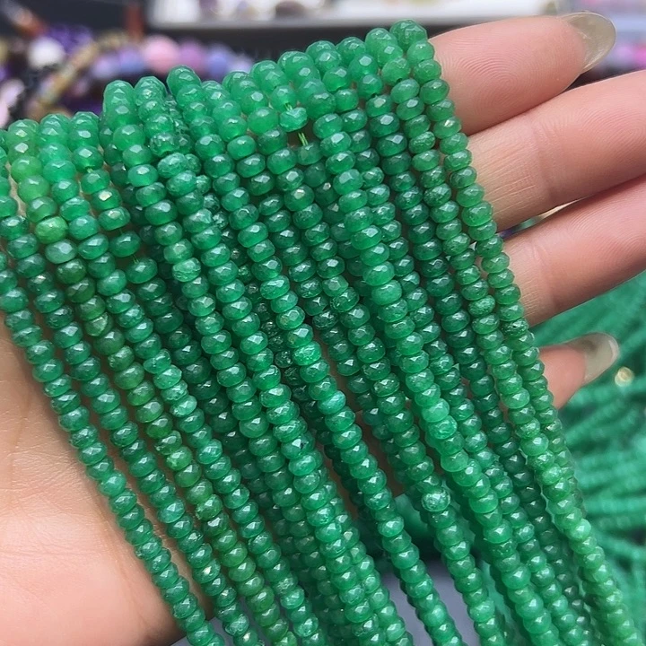 石英质玉未镶嵌珠宝半成品T218   4m天然石英质玉深绿色刻面三条