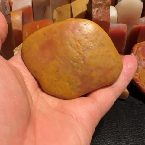 老挝石田黄原石，