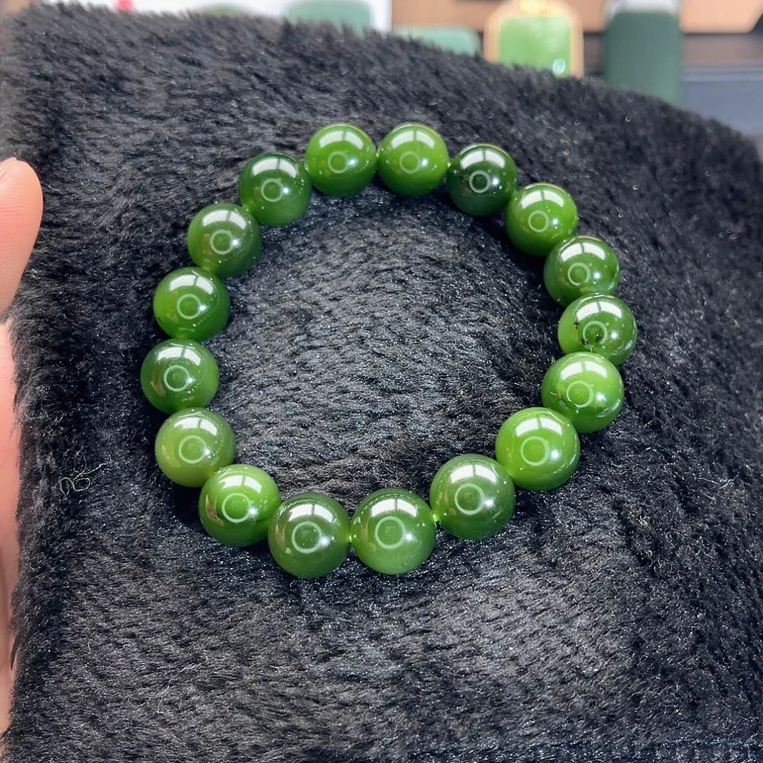 漠***然和田玉（碧玉）未镶嵌手串