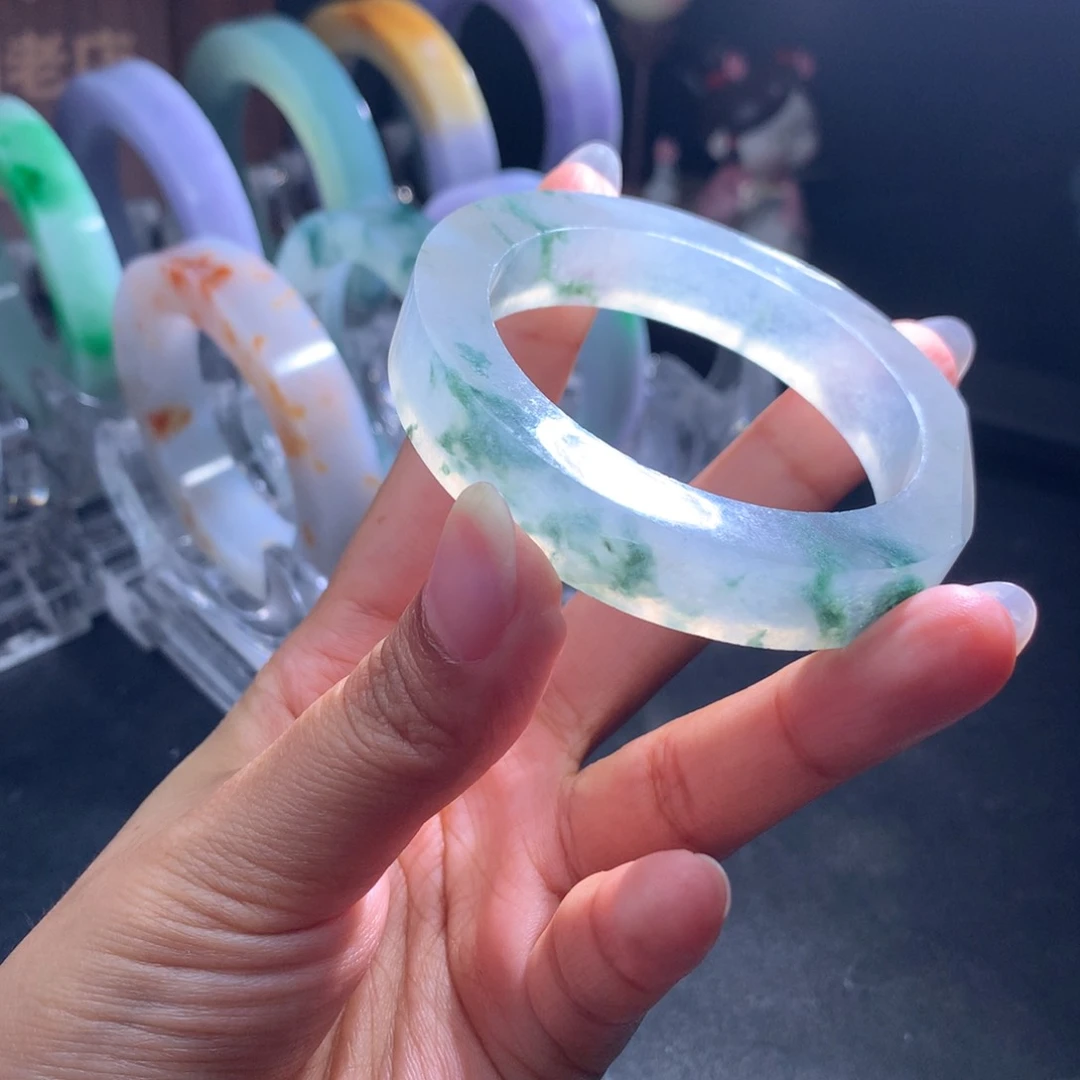 定制翡翠手镯未镶嵌
