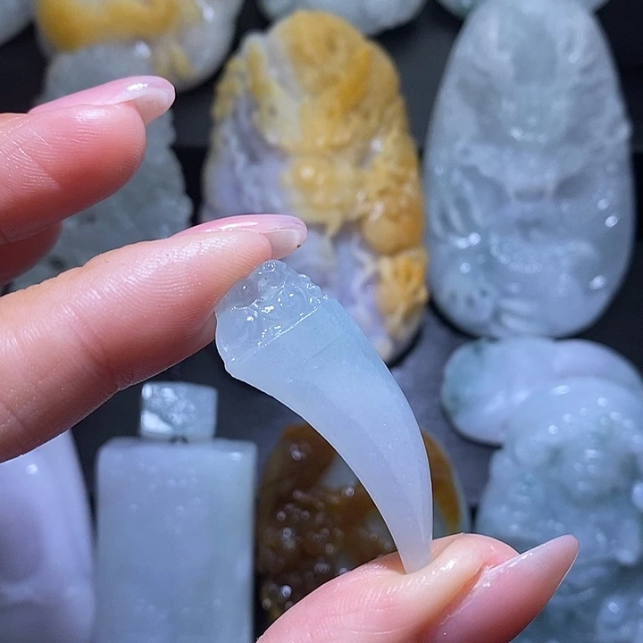 定制翡翠未镶嵌翡翠