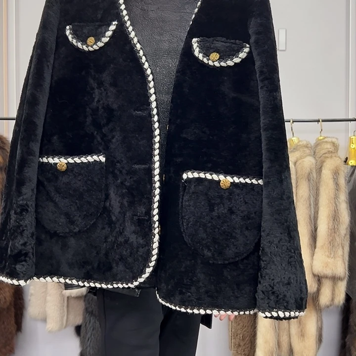 恒玖新款女装外套084