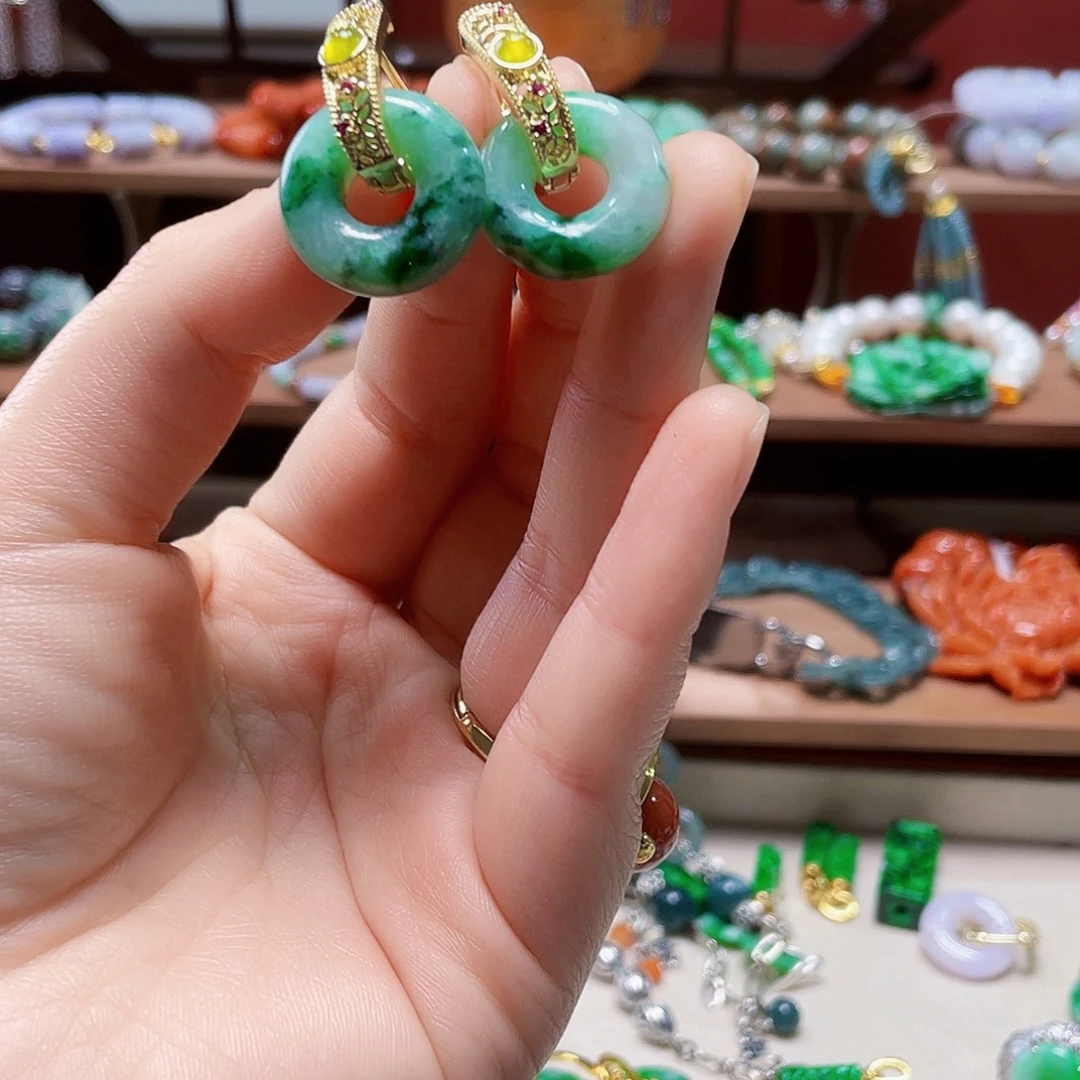 翡翠未镶嵌手链饰品