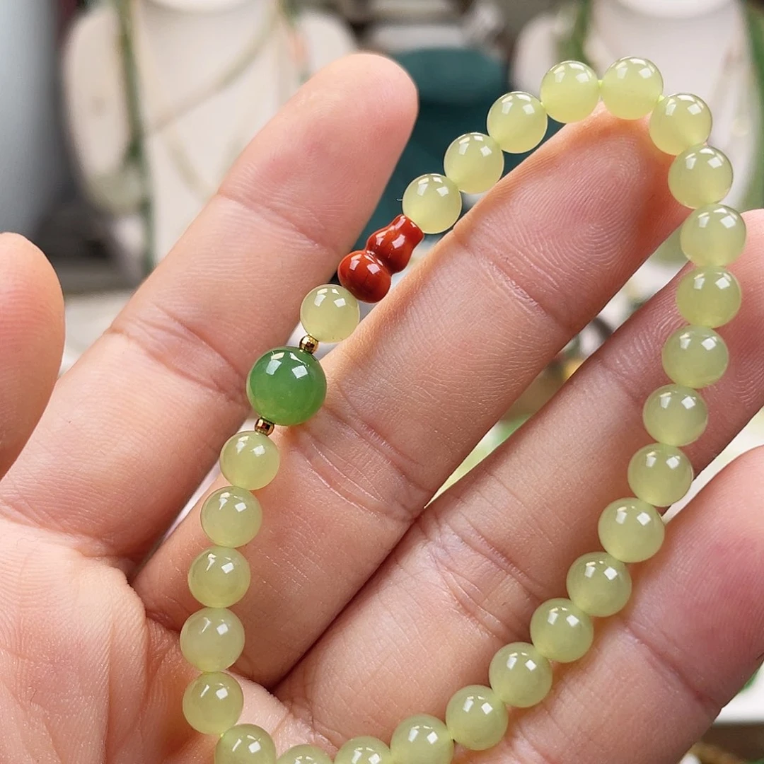 18K金镶嵌手链和田玉6