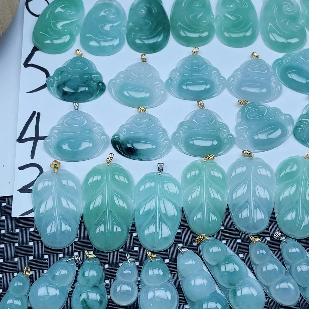 翡翠未镶嵌吊坠(不含链)翡翠