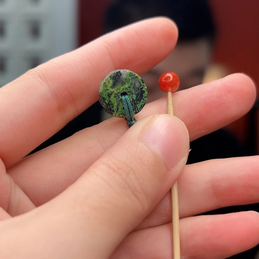 未镶嵌南红玛瑙珠宝奇石