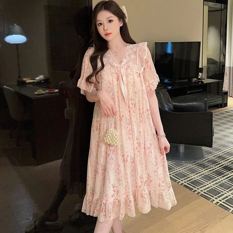 【小美慧】春秋V领碎花蕾丝网纱长袖胸中长款垫睡裙可外穿家居服女