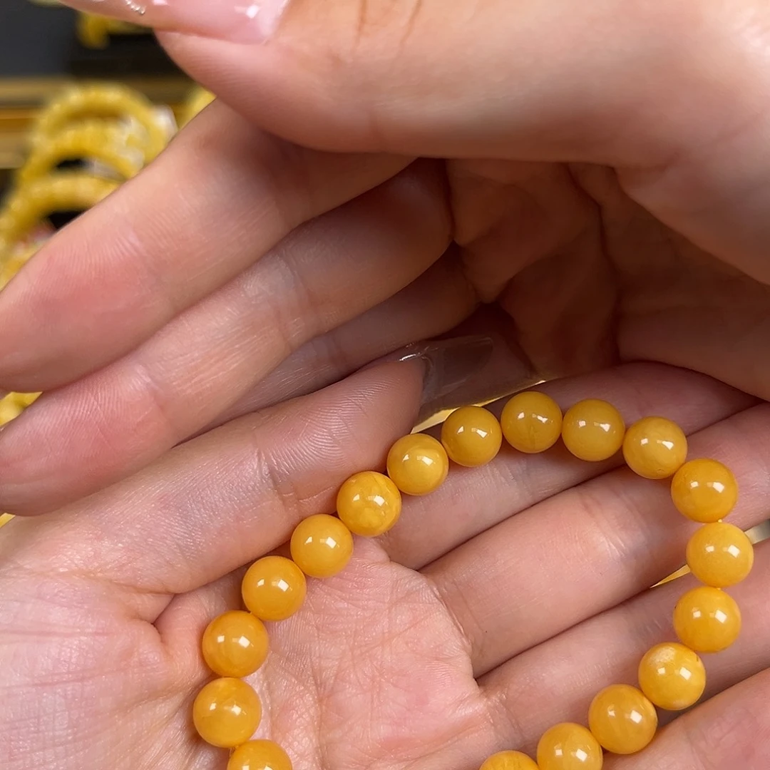 未镶嵌琥珀裸石鸡油黄