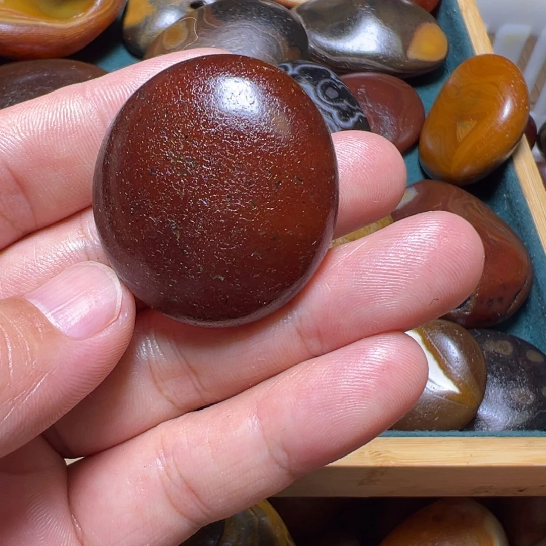 陈***华瓷片马达加斯加奇石