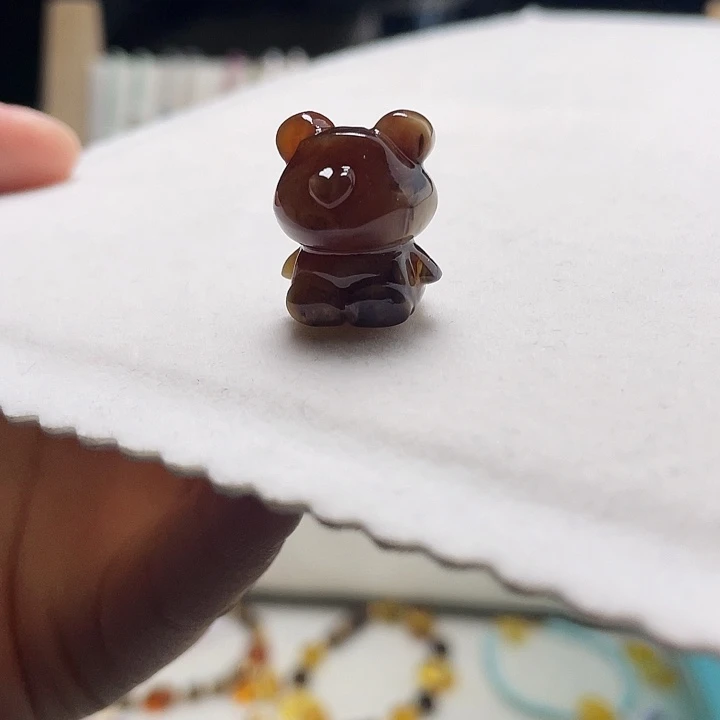 蜜蜡未镶嵌裸石蜜蜡小熊