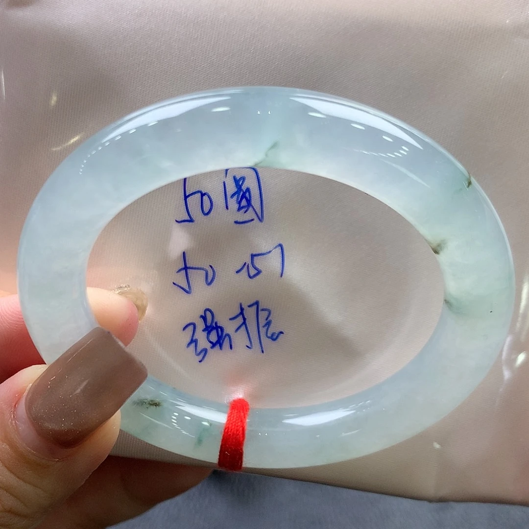 翡翠未镶嵌手镯50圆条