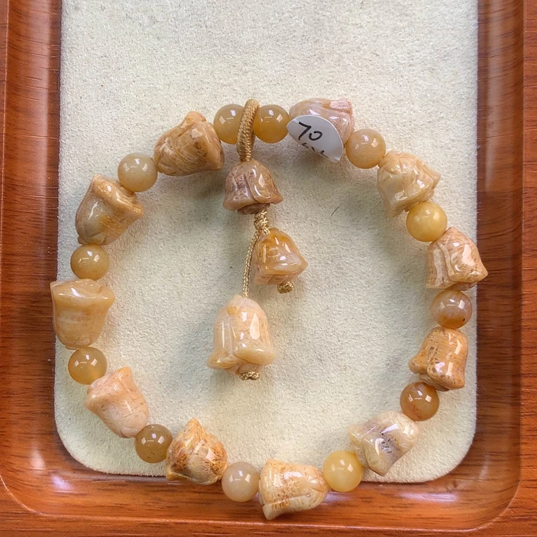 【闪购商品】颈饰未镶嵌硅化珊瑚（珊瑚玉）2号玫瑰花手串