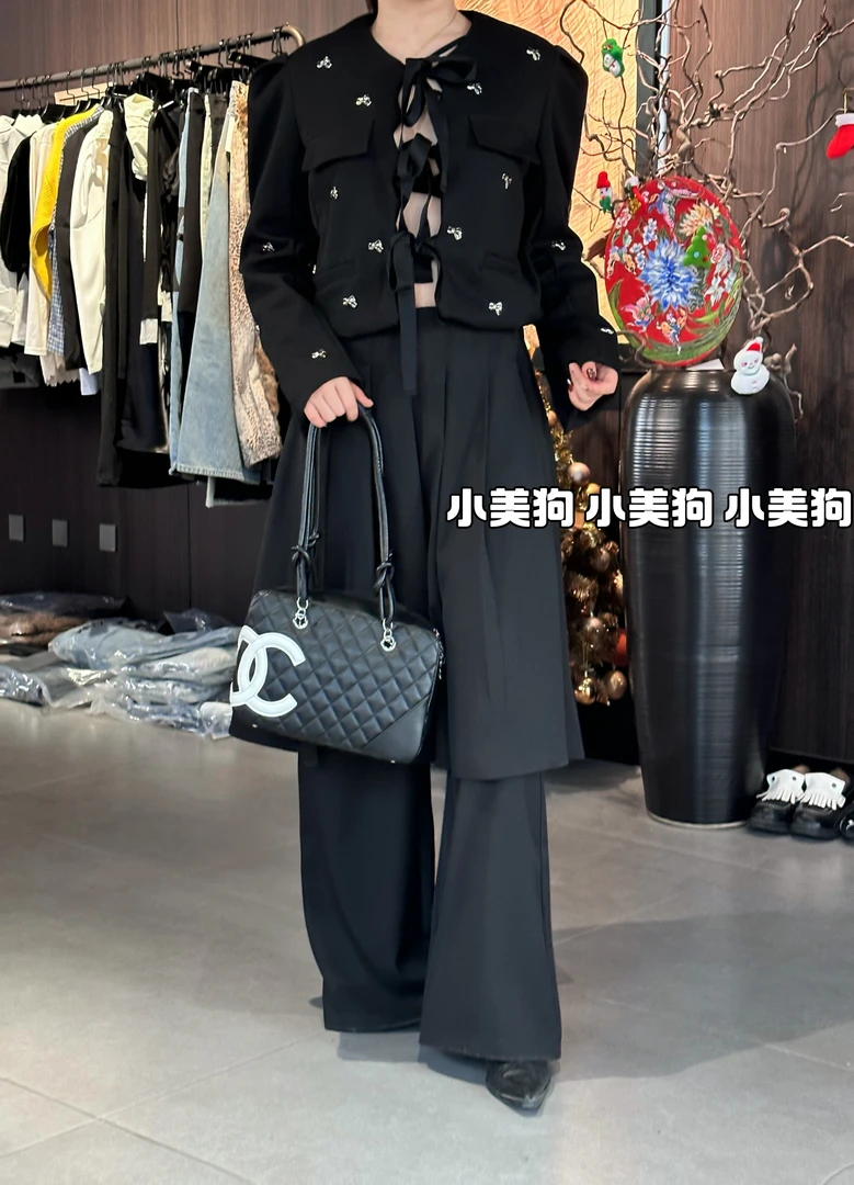 小美狗金属蝴蝶扣小香绑带外套