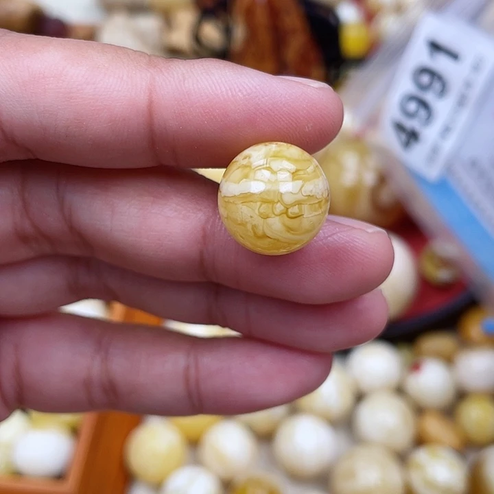M***鱼蜜蜡未镶嵌珠宝奇石14.8虎皮