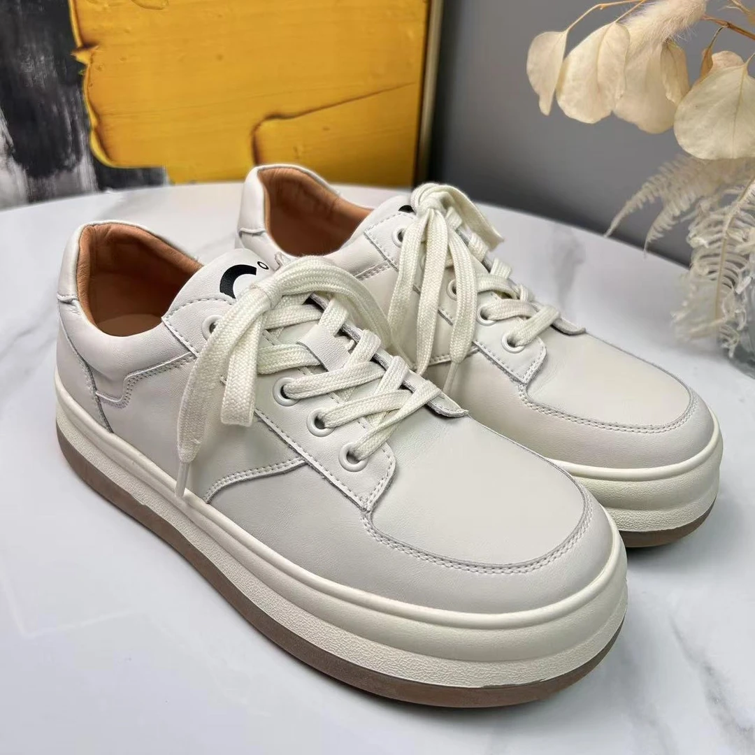 2025新款潮流百搭女鞋