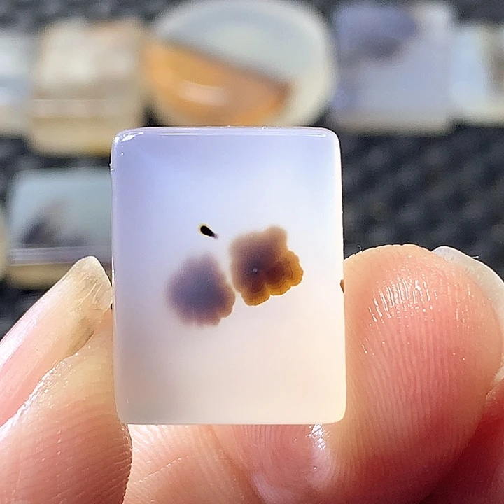 未镶嵌颈饰玛瑙/玉髓