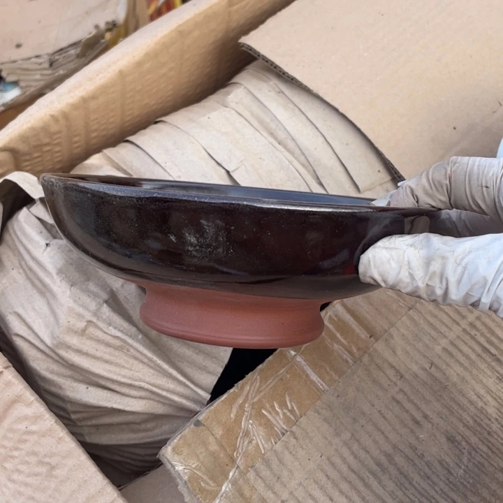 其他盘子碗砂锅都有