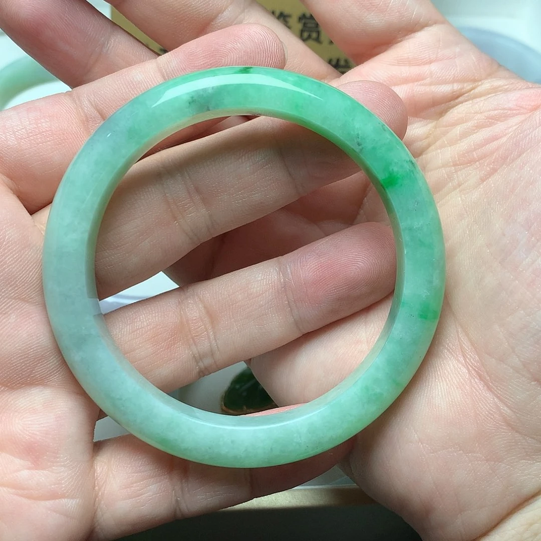 颈饰未镶嵌翡翠57.6绿毛鸡