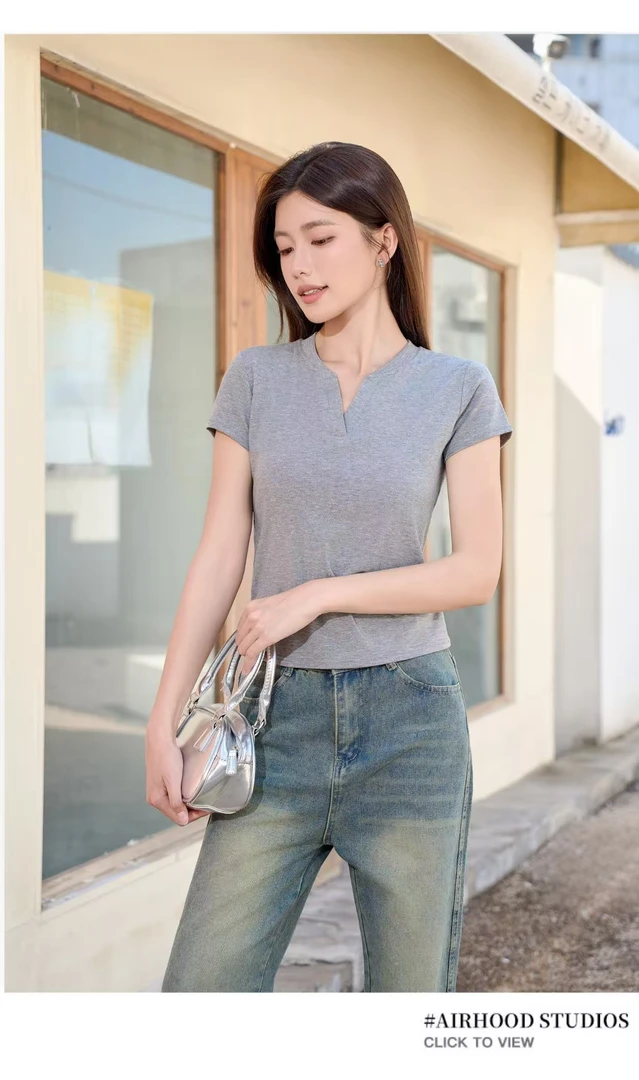 xylygh2025夏季韩版辣妹设计感 V领短袖T修身显瘦纯欲百搭简约