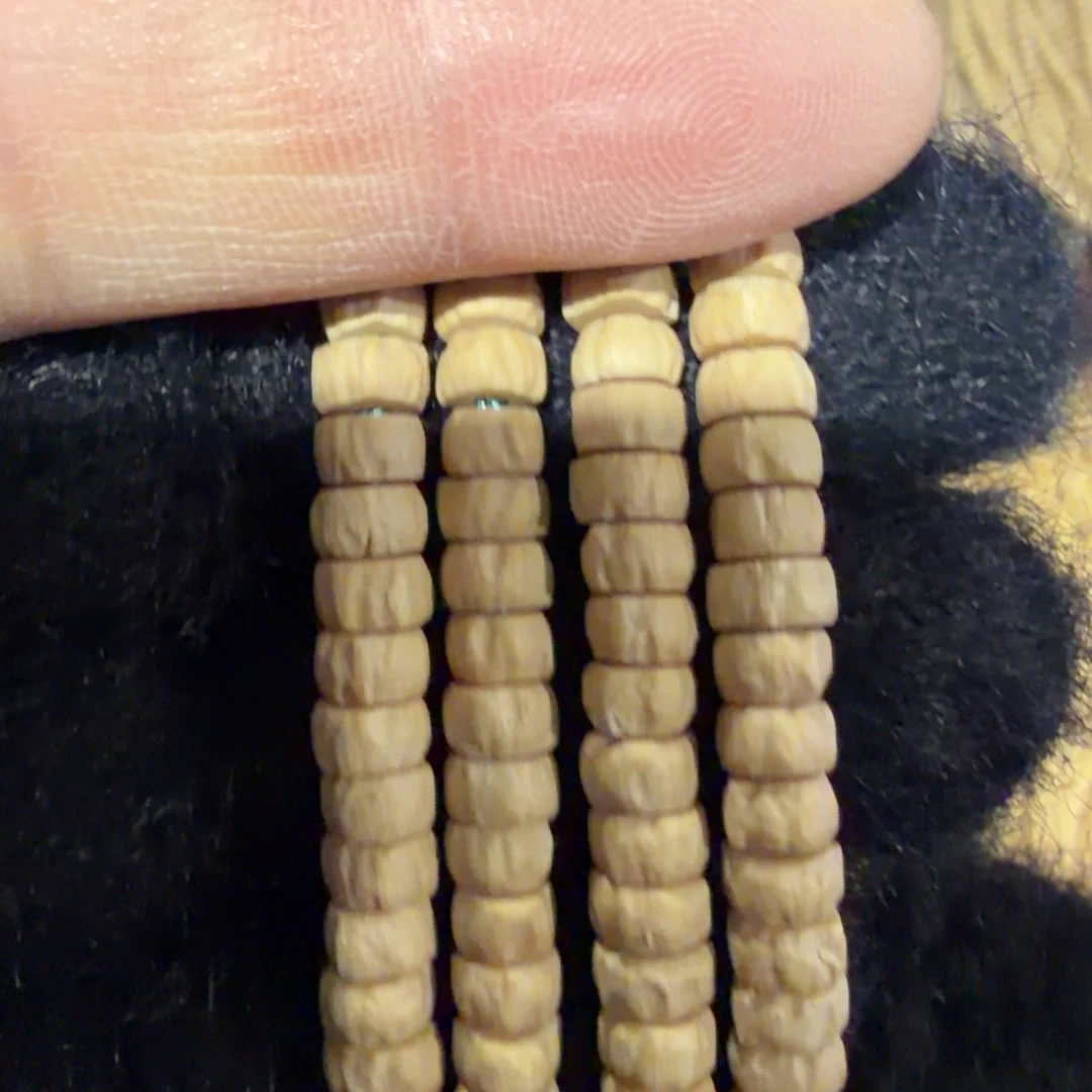 吊坠猴头核桃百香药片