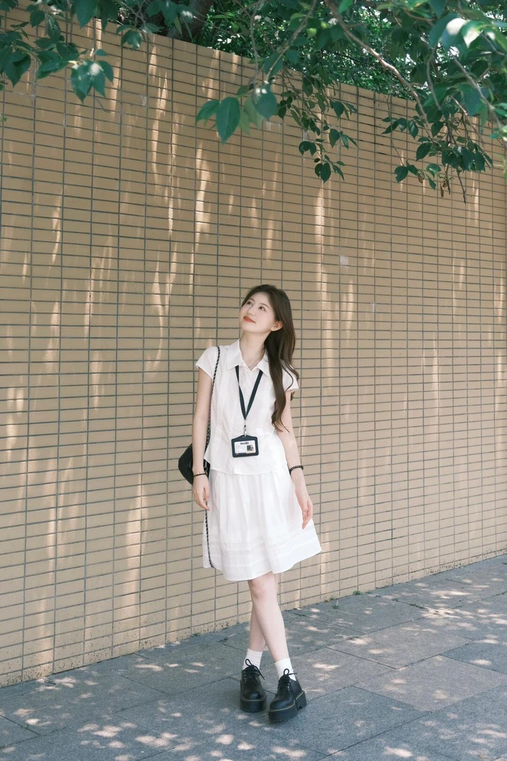 2025春夏新款韩系减龄甜美翻领短袖衬衫高腰气质半身裙两件套装