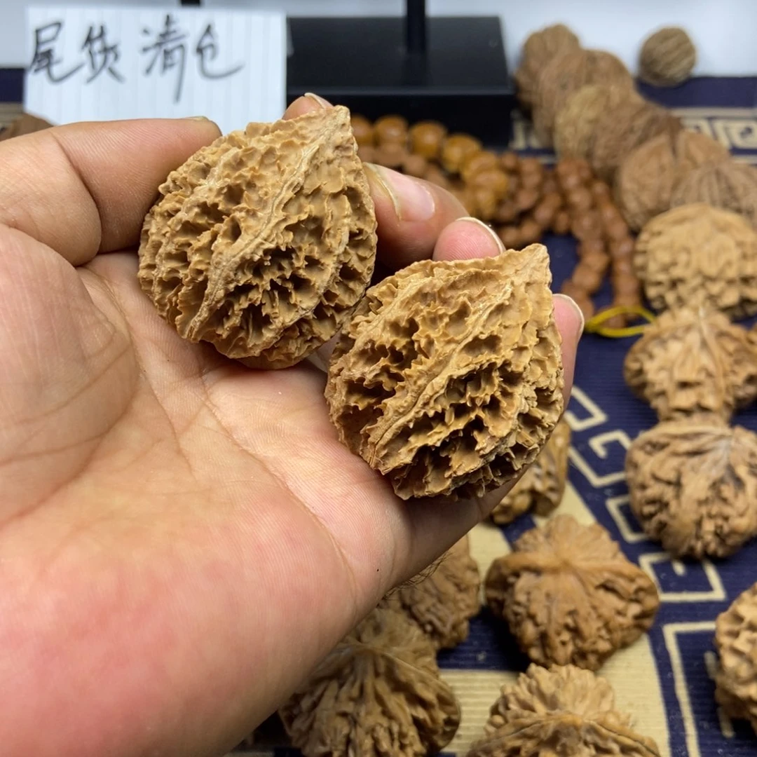 文玩核桃把件菊花灯笼福利